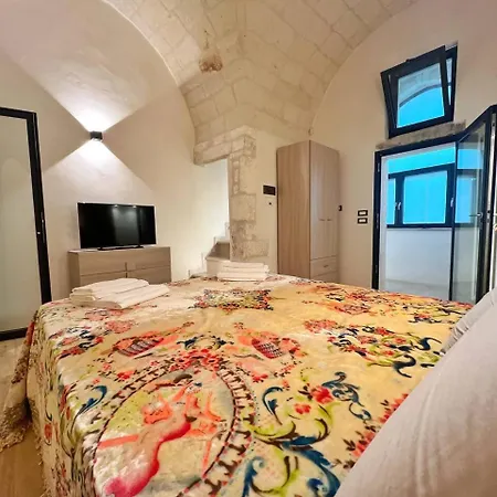 Grotta Divina