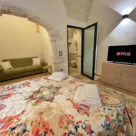 아파트 Grotta Divina 오스투니