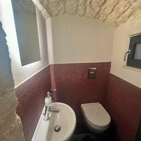 Grotta Divina Ostuni