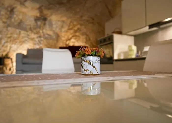 아파트 Grotta Divina 오스투니